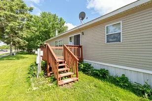 108 Hilton Ct, Mankato, MN 56001 - Photo 5