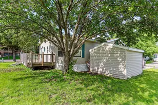 108 Hilton Ct, Mankato, MN 56001 - Photo 3