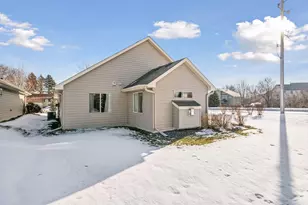 10105 Ewing Ln N, Brooklyn Park, MN 55443 - Photo 37