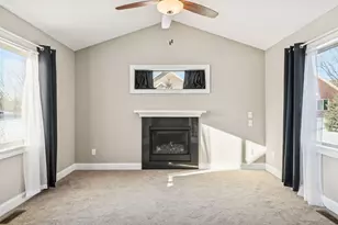 10105 Ewing Ln N, Brooklyn Park, MN 55443 - Photo 5