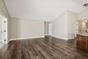 10105 Ewing Ln N, Brooklyn Park, MN 55443 - Photo 15