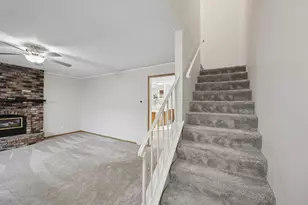 13621 Heather Hills Dr, Burnsville, MN 55337 - Photo 11