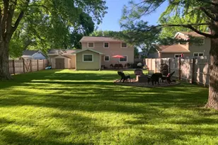 824 Minnie Maddern St, Albert Lea, MN 56007 - Photo 37