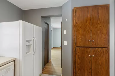 4202 Sylvia Lane S, Shoreview, MN 55126 - Photo 19