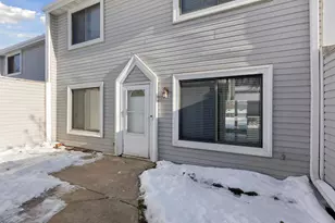 4202 Sylvia Ln S, Shoreview, MN 55126 - Photo 43