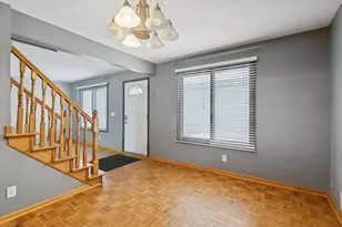 4202 Sylvia Ln S, Shoreview, MN 55126 - Photo 11