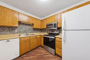 3425 Golfview Dr, Eagan, MN 55123 - Photo 9