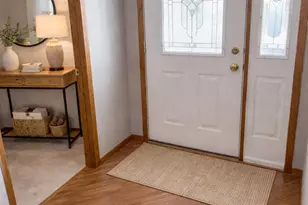 1273 Hilo Ave N, Oakdale, MN 55128 - Photo 3