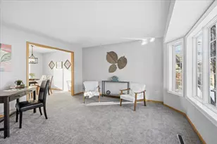 6933 Prairie Ct S, Cottage Grove, MN 55016 - Photo 13