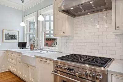 1203 Mount Curve Avenue, Minneapolis, MN 55403 - Photo 17