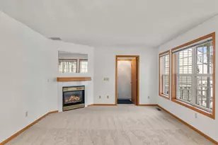 410 Sarazin St, Shakopee, MN 55379 - Photo 11