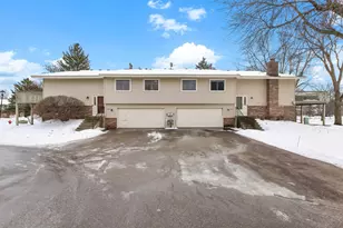 7020 Pima Ln, Chanhassen, MN 55317 - Photo 3