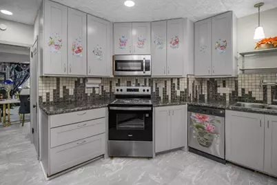 3430 Humboldt Avenue N, Minneapolis, MN 55412 - Photo 15