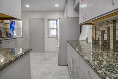 3430 Humboldt Avenue N, Minneapolis, MN 55412 - Photo 11