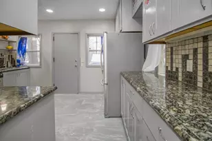 3430 Humboldt Ave N, Minneapolis, MN 55412 - Photo 11