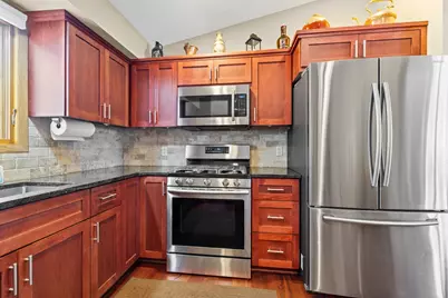 9142 Lanewood Lane N, Maple Grove, MN 55369 - Photo 9