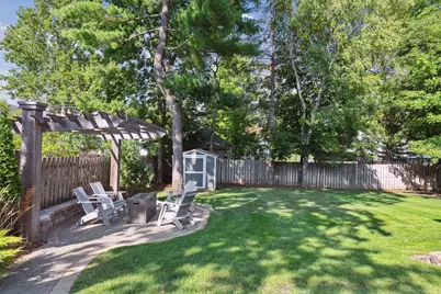 633 Park Street E, Wayzata, MN 55391 - Photo 33