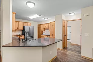 2003 10th Ave W, Shakopee, MN 55379 - Photo 11