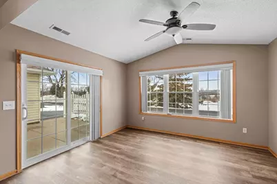 2003 10th Avenue W, Shakopee, MN 55379 - Photo 25