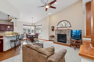 14550 Hunters Ln, Savage, MN 55378 - Photo 7