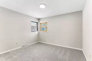 1501 Maple St, Northfield, MN 55057 - Photo 15