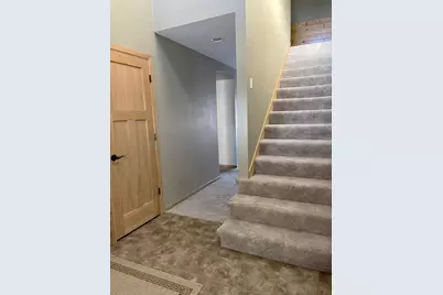 1807 3rd Avenue NE, Austin, MN 55912 - Photo 3