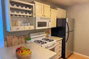 1601 N Innsbruck Dr, Fridley, MN 55432 - Photo 5