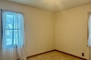 2632 Hampshire Ave S, Saint Louis Park, MN 55426 - Photo 9