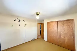 215 N Swain St, Redwood Falls, MN 56283 - Photo 23