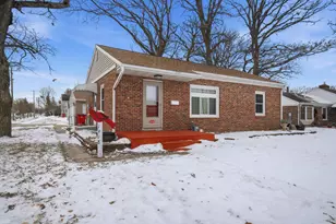 1918 7th Ave NE, Austin, MN 55912 - Photo 1