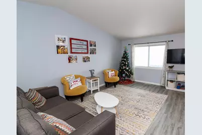 4812 51st Avenue S, Fargo, ND 58104 - Photo 9