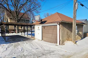 914 N 4th St, Montevideo, MN 56265 - Photo 41