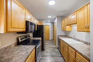 5604 100th Ln N, Brooklyn Park, MN 55443 - Photo 7