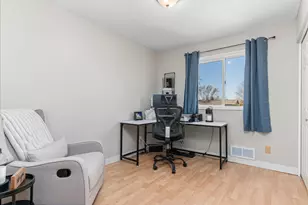 4596 142nd St W, Apple Valley, MN 55124 - Photo 13