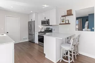 4596 142nd St W, Apple Valley, MN 55124 - Photo 5