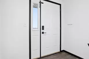 3053 38th Ave S, Moorhead, MN 56560 - Photo 7