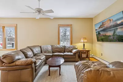 806 15th Avenue N, South Saint Paul, MN 55075 - Photo 5