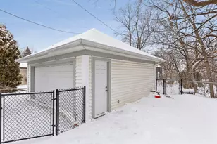 806 15th Ave N, South Saint Paul, MN 55075 - Photo 25