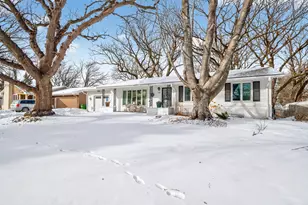 7398 Tempo Terrace NE, Fridley, MN 55432 - Photo 3