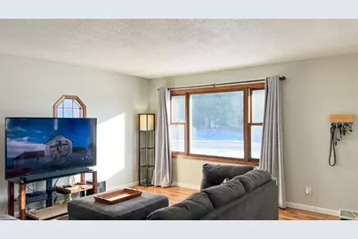 23416 Jackson Street NE, Bethel, MN 55005 - Photo 7