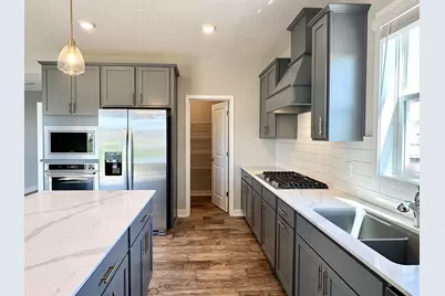 1504 Clover Preserve Way, Chaska, MN 55318 - Photo 5