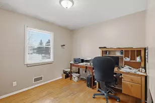 9180 207th St W, Lakeville, MN 55044 - Photo 7