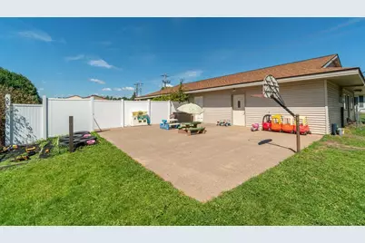 1820 Talen Street, Menomonie, WI 54751 - Photo 23