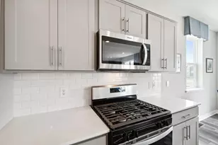 2367 Highview Ter, Shakopee, MN 55379 - Photo 3