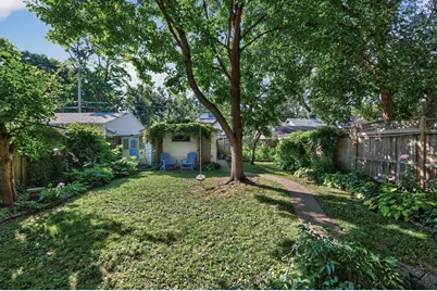 1636 Ashland Avenue, Saint Paul, MN 55104 - Photo 31