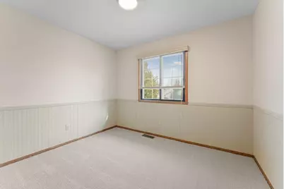 1216 Hilo Avenue N, Oakdale, MN 55128 - Photo 17