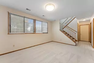 1216 Hilo Ave N, Oakdale, MN 55128 - Photo 25