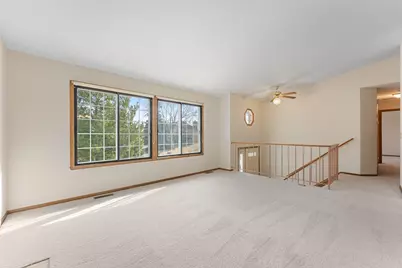 1216 Hilo Avenue N, Oakdale, MN 55128 - Photo 7