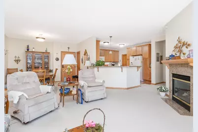 5225 Grandview Square #210, Edina, MN 55436 - Photo 9