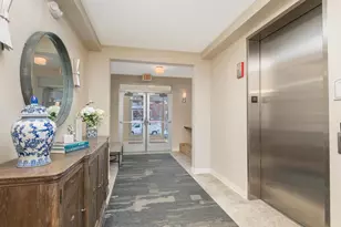 5225 Grandview Square, Edina, MN 55436 - Photo 21
